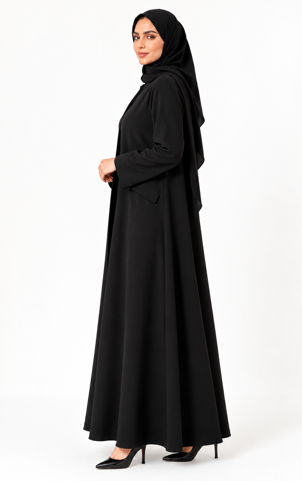 Black abaya front zipper button and pocket detail alresha
