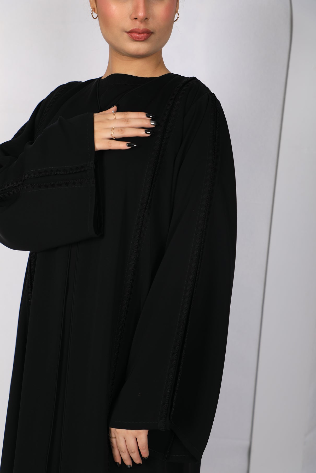 Premium Open Abaya with Front & Back Woven Braid Trim - ST1011