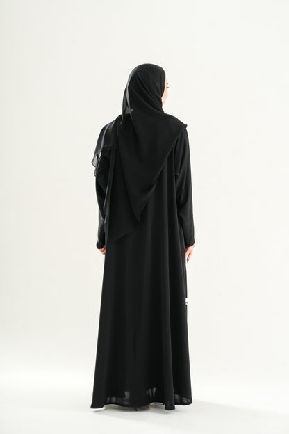 Model 1 Umrah Abaya – Front Neck Button Design with Sleeve Zips