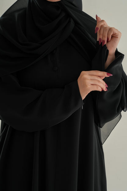 Model 1 Umrah Abaya – Front Neck Button Design with Sleeve Zips