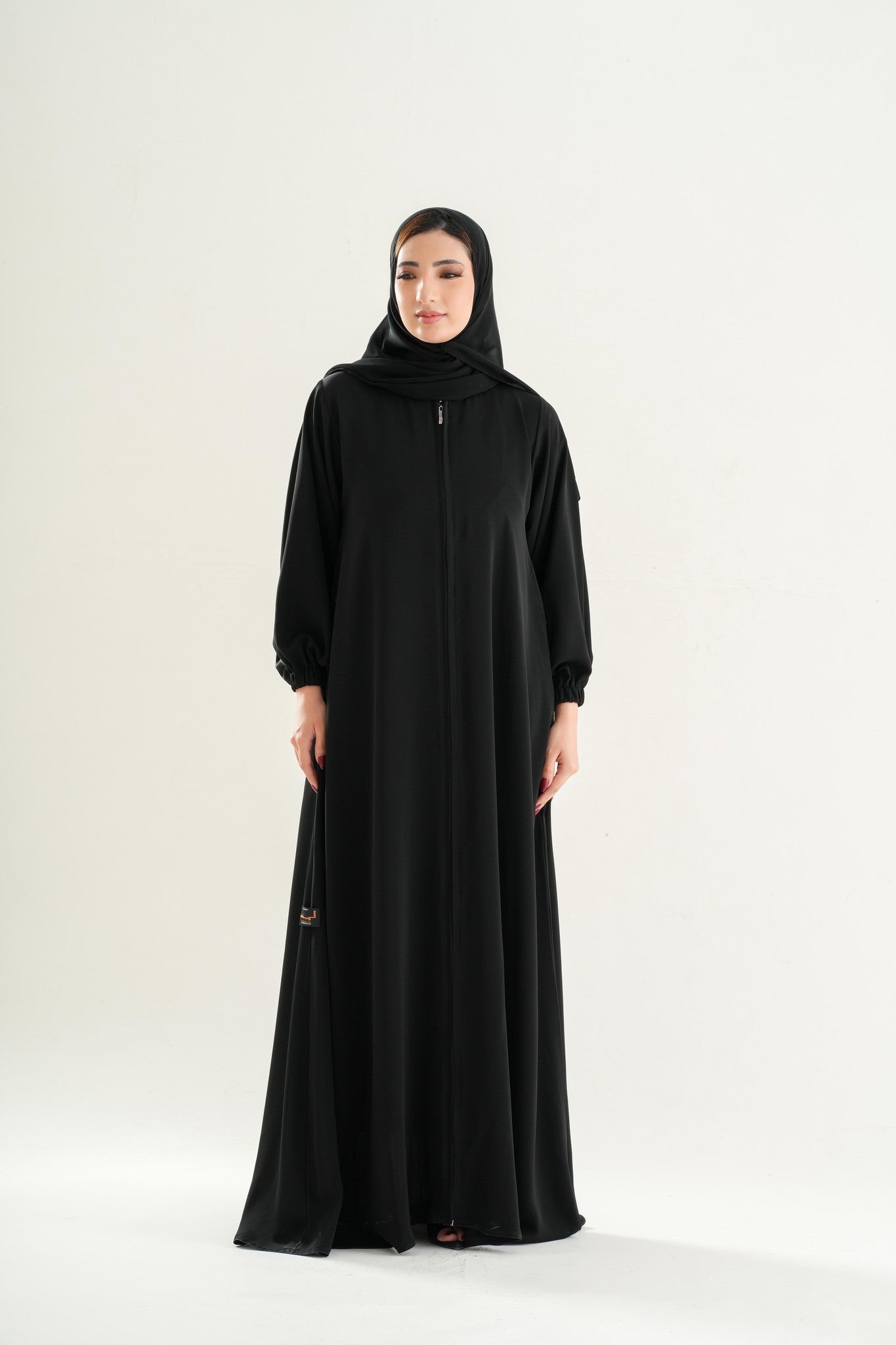 Model 3 Full Zipper Abaya – Premium Korean Nida