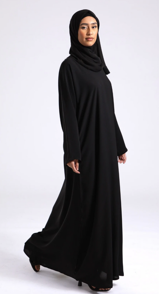 black-classic-abaya-pocket