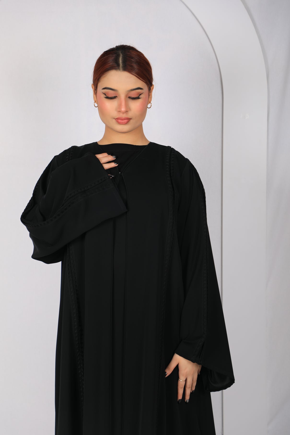Premium Open Abaya with Front & Back Woven Braid Trim - ST1011
