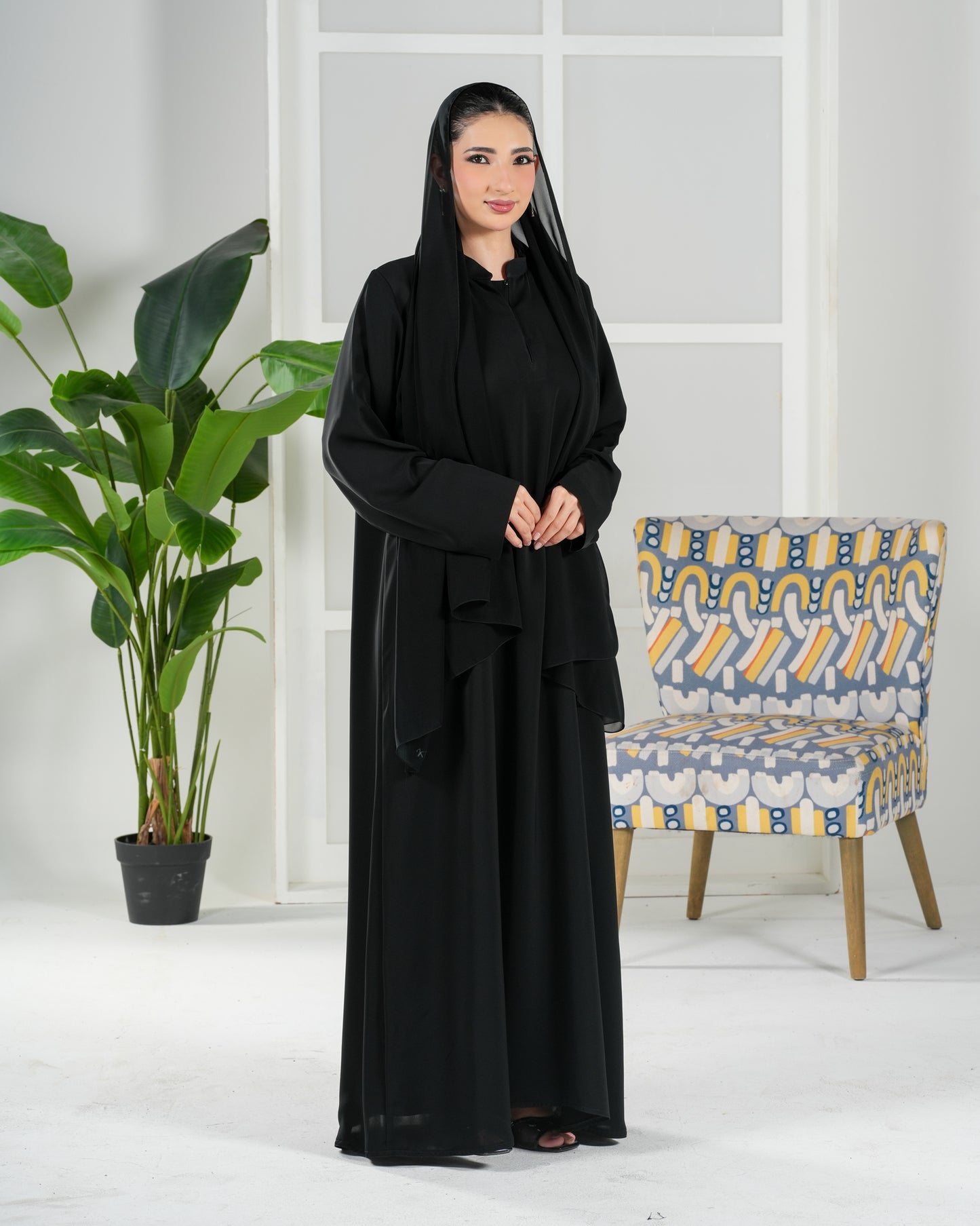 Abaya Code D1104 – High Neck Daily Wear Close Abaya