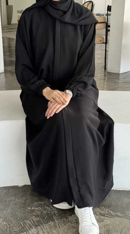 u104-umrah-abaya-covered-zipper-detail