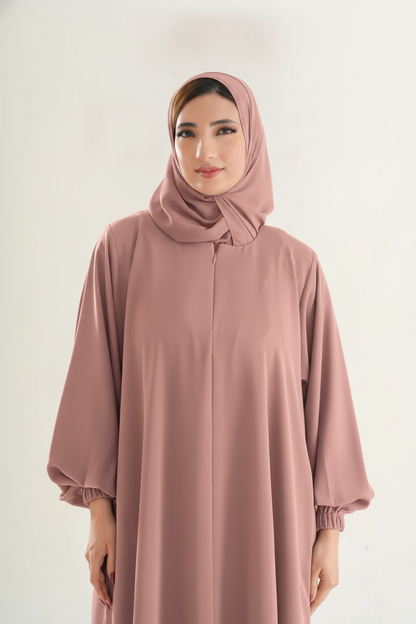 u105-umrah-hajj-abaya-dusty-pink-front
